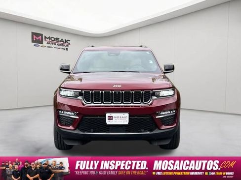 Used 2023 Jeep Grand Cherokee Limited w/ Luxury Tech Group II AWD/4WD image 2