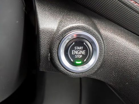 Used 2022 Chevrolet TrailBlazer RS w/ Convenience Package image 24