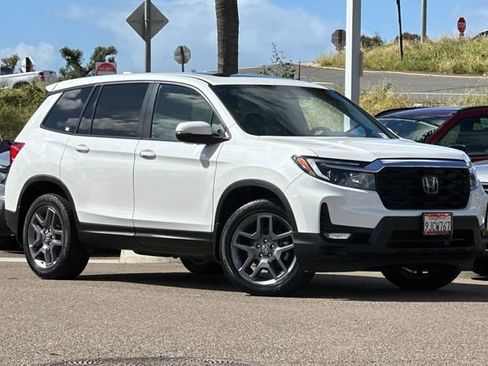 Certified 2023 Honda Passport EX-L image 3