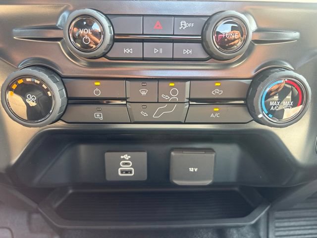 New 2026 Ford F550 4x4 Regular Cab Super Duty image 24