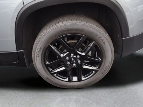 Used 2023 Chevrolet Traverse LT w/ LPO, Floor Liner Package AWD/4WD image 7
