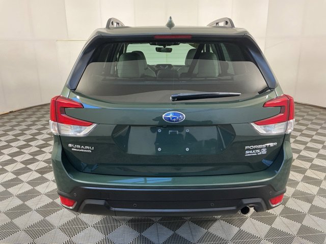 Used 2023 Subaru Forester Limited AWD/4WD image 8