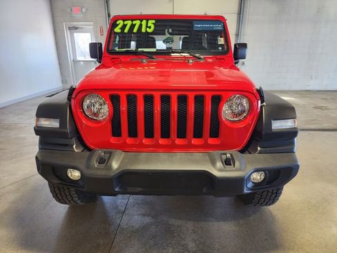 Used 2022 Jeep Wrangler Unlimited Sport image 7