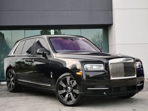 Used 2023 Rolls-Royce Cullinan image 20
