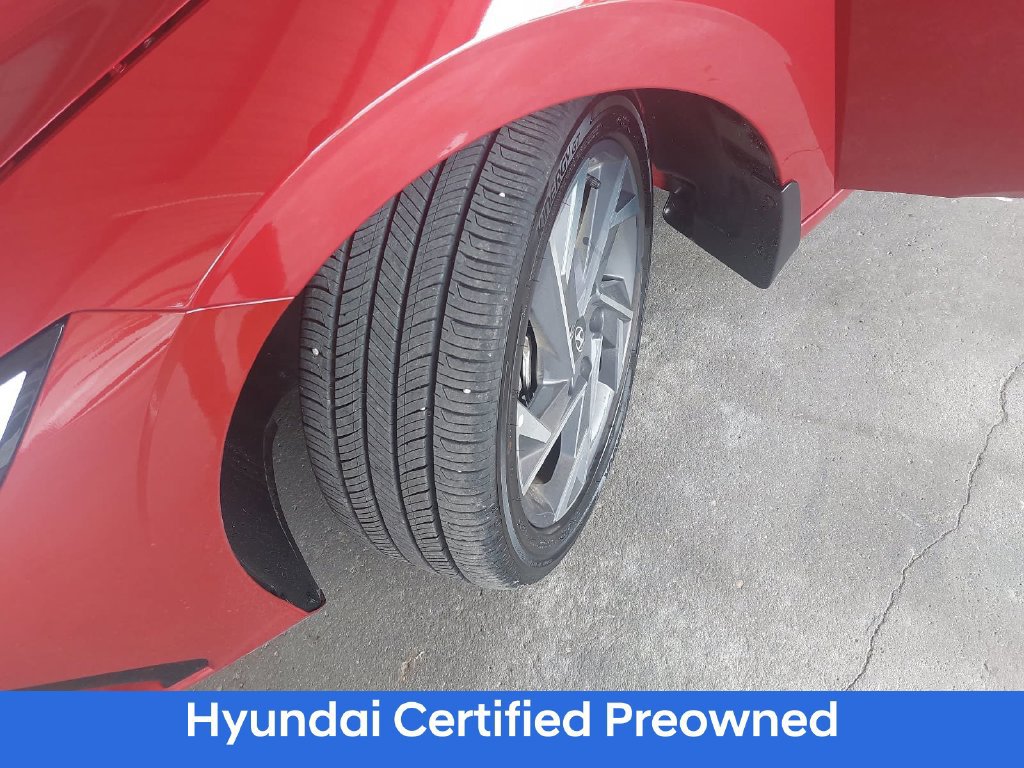 Certified 2025 Hyundai Elantra SEL FWD image 32
