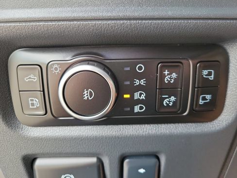 Used 2025 Ford F150 XLT w/ Equipment Group 303A High AWD/4WD image 24
