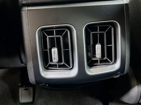 New 2026 Kia Sorento LX FWD image 24