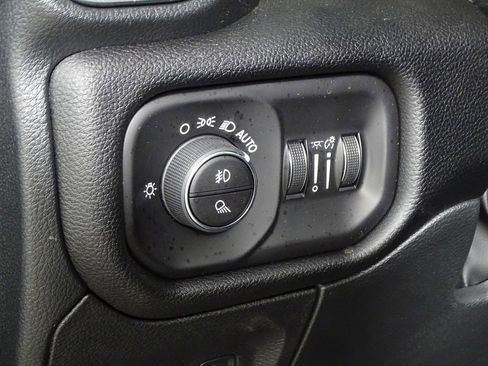 New 2026 RAM 1500 4x4 Crew Cab image 20