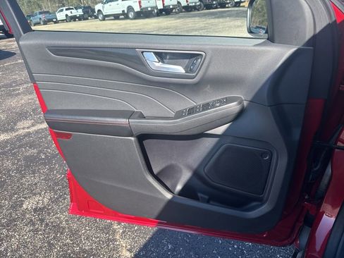 Used 2024 Ford Escape ST-Line w/ Tech Pack #1 image 28