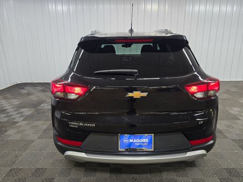 Used 2025 Chevrolet TrailBlazer LT w/ Driver Confidence Package AWD/4WD image 11
