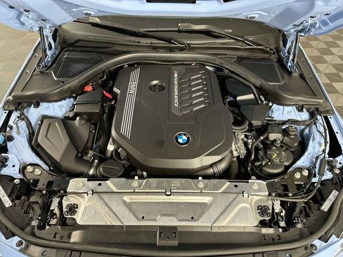 Used 2025 BMW M240i xDrive Coupe AWD/4WD image 35
