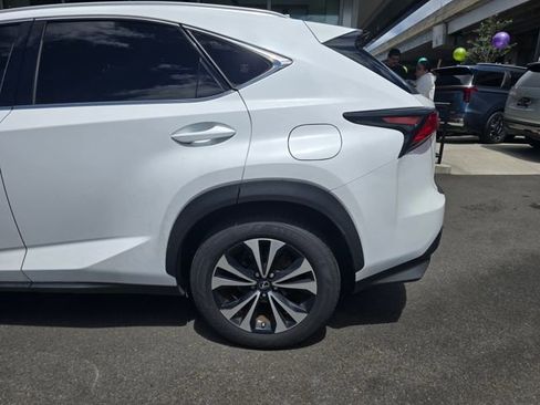 Used 2018 Lexus NX 300 FWD image 9
