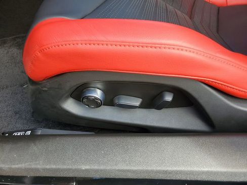 Used 2021 Chevrolet Corvette Stingray Preferred Cpe w/ Z51 Performance Package image 8