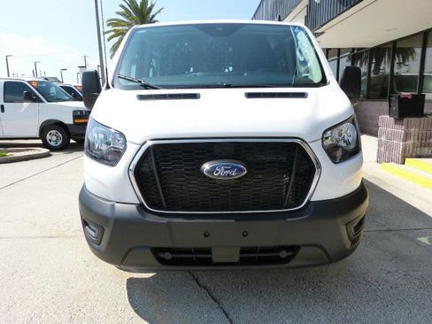 Used 2025 Ford Transit 250 Low Roof w/ Exterior Upgrade Package RWD image 7