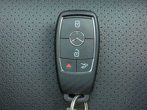 Used 2022 Mercedes-Benz GLE 350 image 36