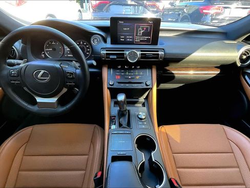 Used 2023 Lexus RC 300 image 15
