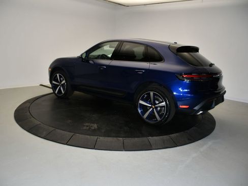 New 2026 Porsche Macan AWD/4WD image 3