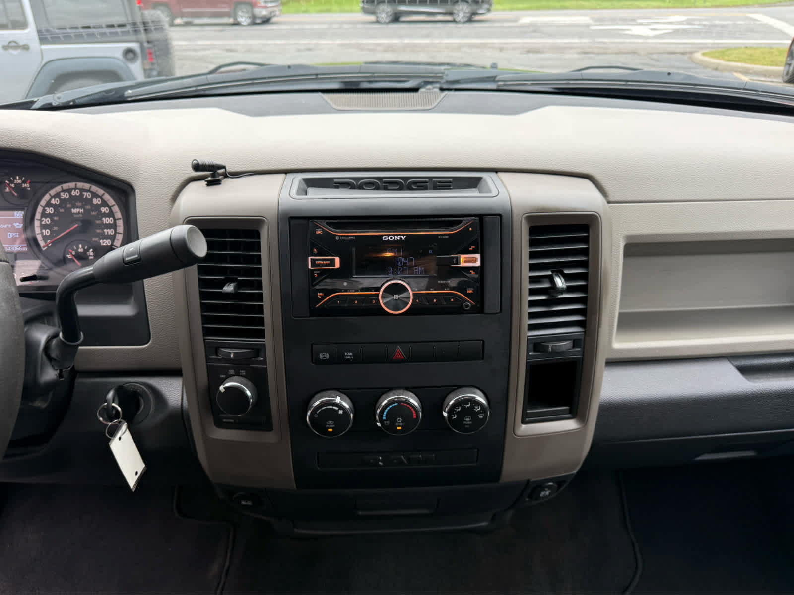 Used 2012 RAM 3500 ST w/ Max Tow Pkg AWD/4WD image 24