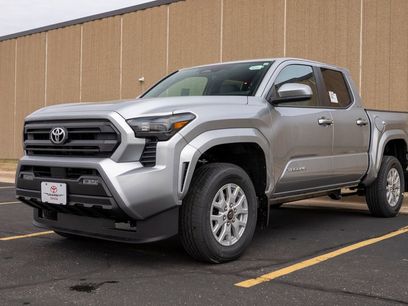 New 2026 Toyota Tacoma SR5