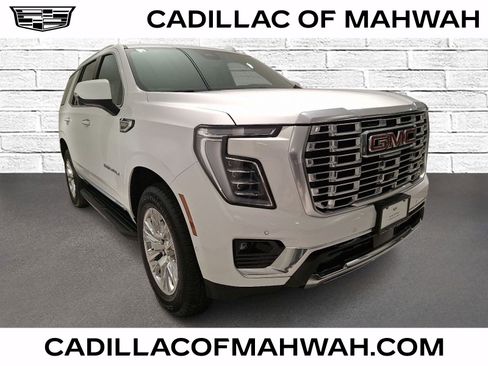 Used 2025 GMC Yukon Denali image 1