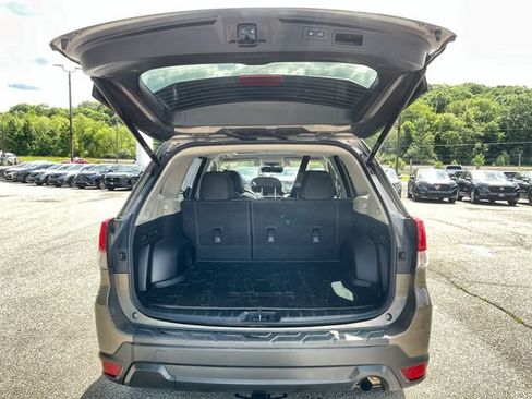 Used 2020 Subaru Forester Premium AWD/4WD image 22