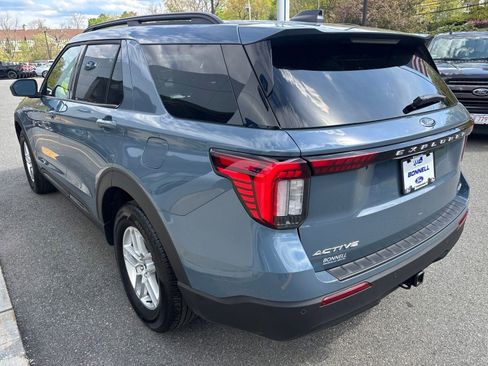 New 2026 Ford Explorer Active AWD/4WD image 5