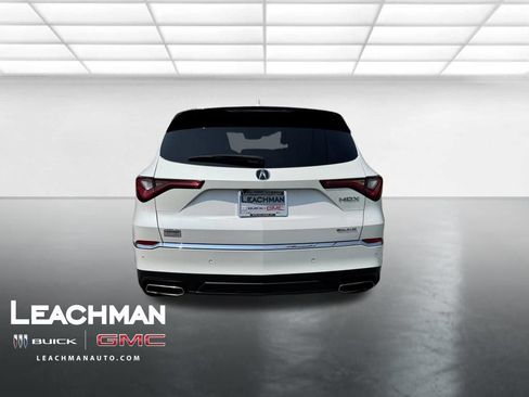 Used 2023 Acura MDX SH-AWD w/ Advance Package image 6