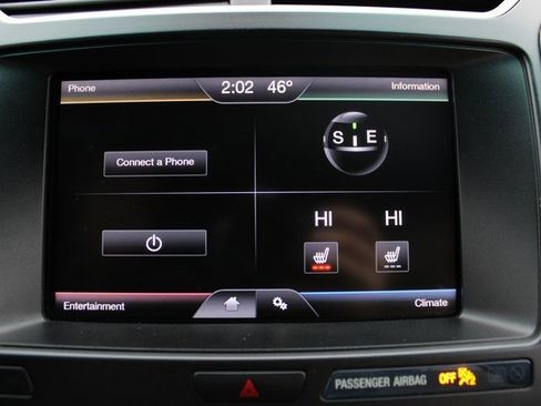 Used 2016 Ford Explorer XLT w/ Equipment Group 202A image 25