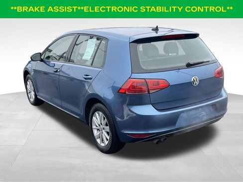 Used 2015 Volkswagen Golf S image 7
