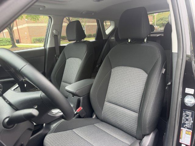 Certified 2025 Kia Soul EX FWD image 14
