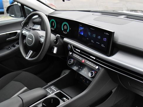 Used 2024 Hyundai Sonata SEL image 45