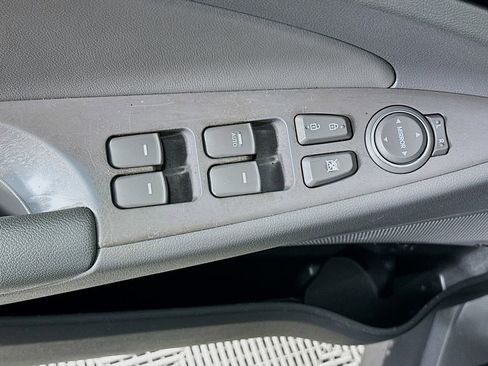 Used 2014 Hyundai Sonata SE w/ Premium Package 03 image 24