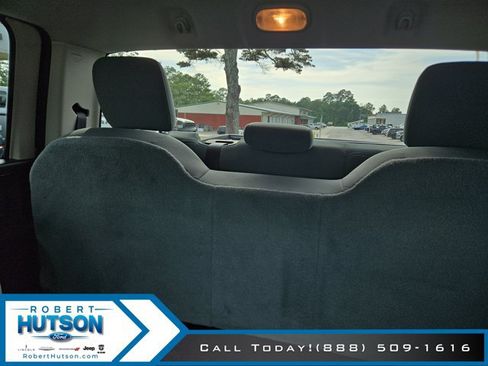 Used 2016 RAM 1500 Express w/ Popular Equipment Group AWD/4WD image 19