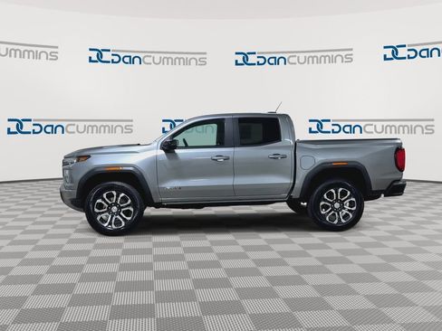 Used 2023 GMC Canyon AT4 w/ AT4 Premium Package AWD/4WD image 5