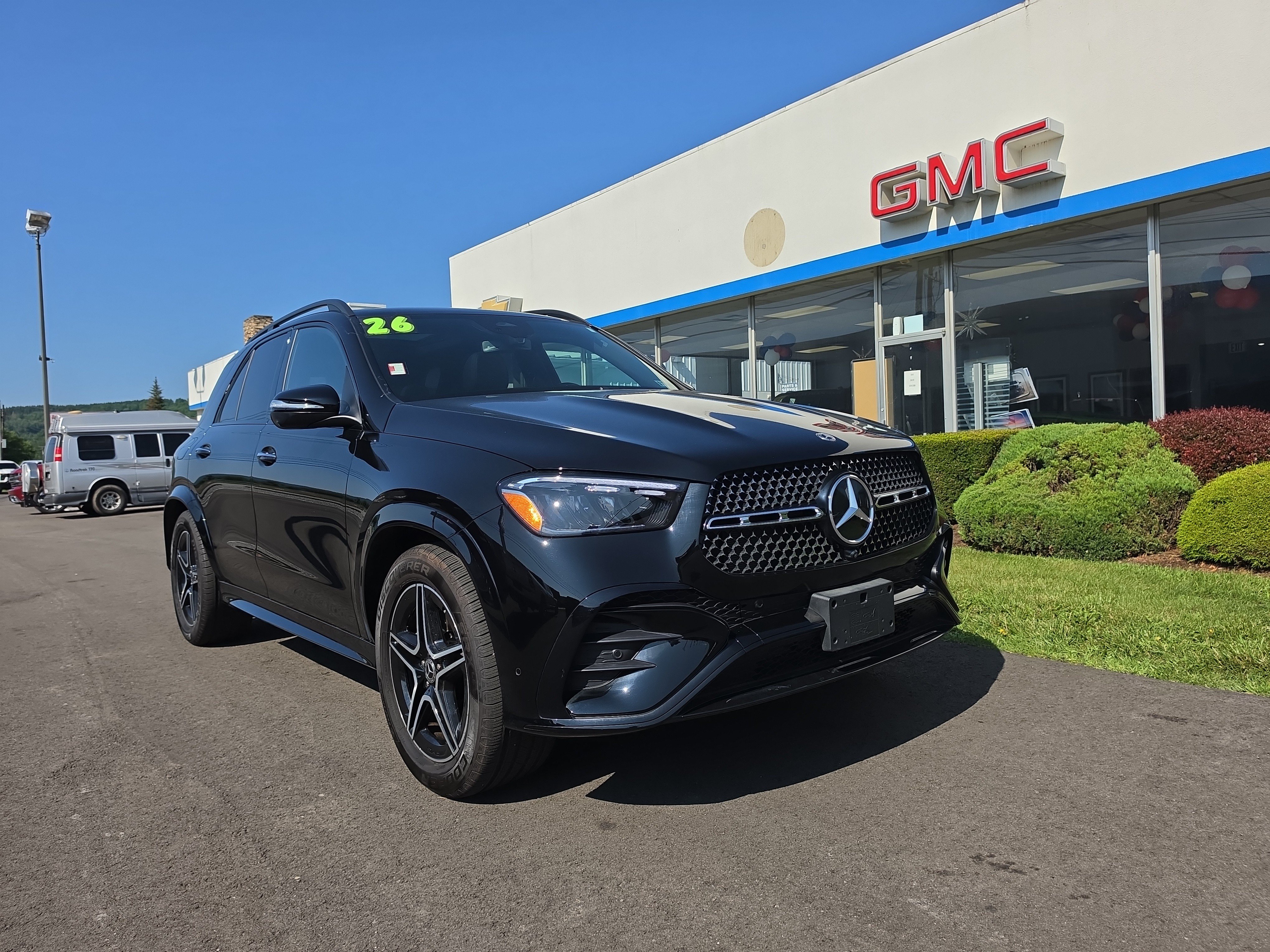 Used 2026 Mercedes-Benz GLE 350 4MATIC image 1