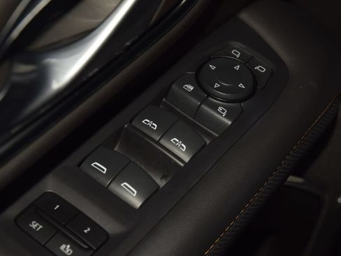 Used 2024 GMC Yukon AT4 AWD/4WD image 52