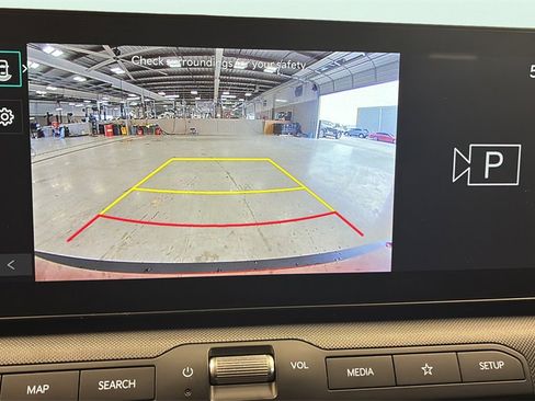 Certified 2025 Kia K4 image 19