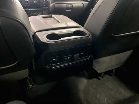 Used 2020 Chevrolet Silverado 1500 LT Trail Boss w/ Midnight Edition image 27