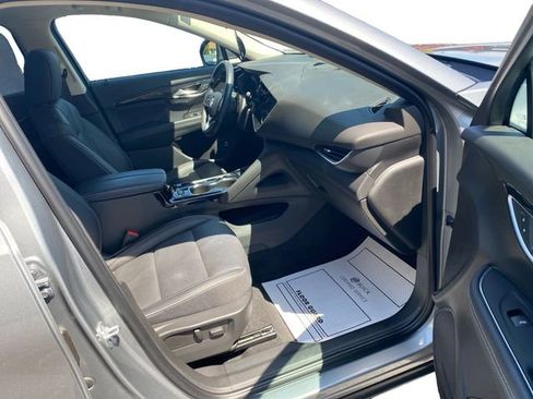 Certified 2023 Buick Envision Essence AWD/4WD image 20