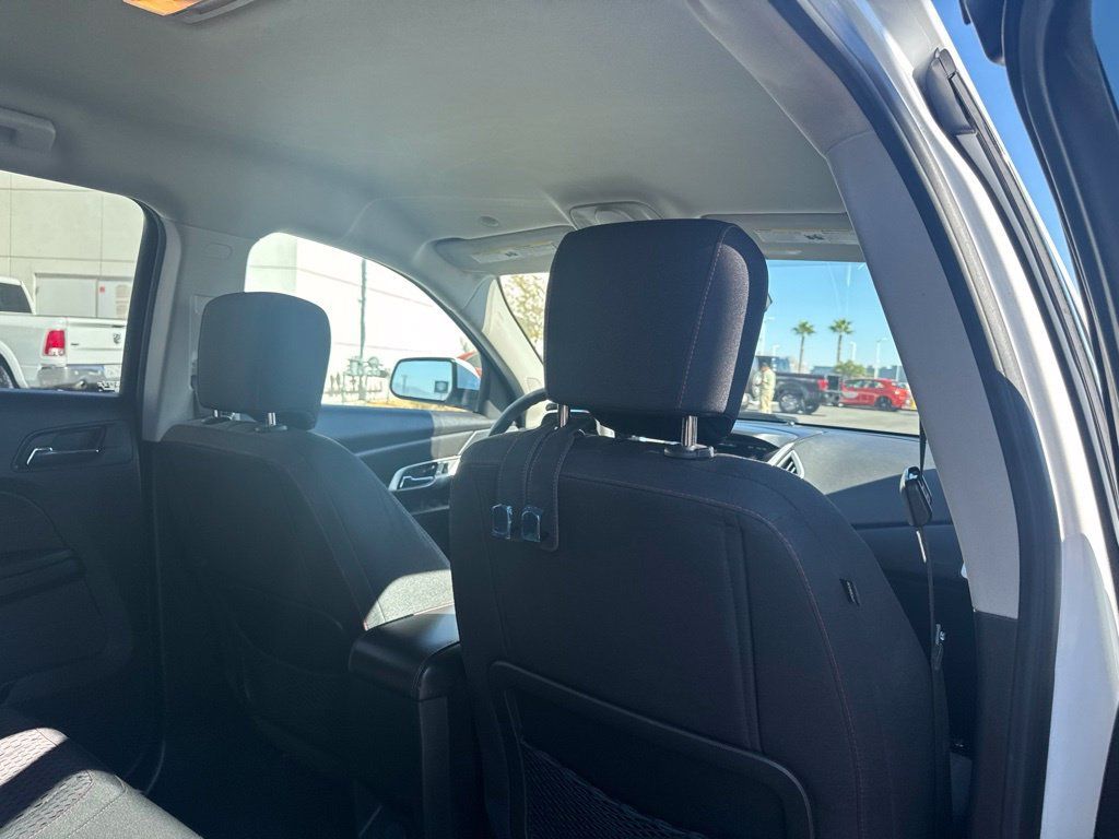 Used 2015 GMC Terrain SLE FWD image 22