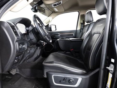 Used 2020 RAM 1500 Laramie image 15