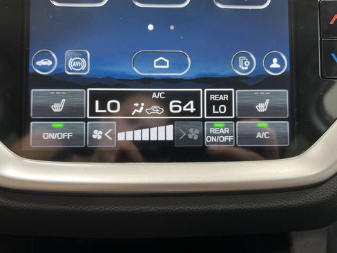 Used 2024 Subaru Ascent Premium w/ Convenience Package AWD/4WD image 18