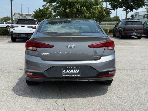 Used 2019 Hyundai Elantra Limited w/ Cargo Package FWD image 6