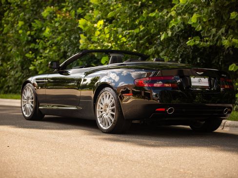 Used 2007 Aston Martin DB9 Volante RWD image 3