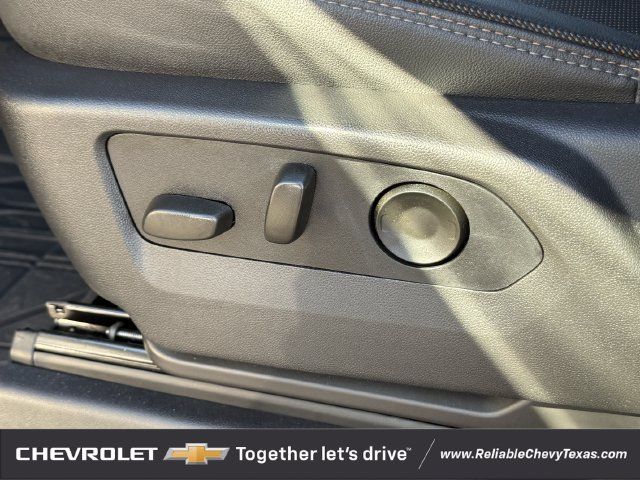 Used 2026 Chevrolet Silverado 1500 High Country AWD/4WD image 33