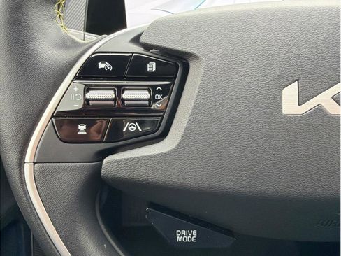 Used 2024 Kia EV6 GT image 17