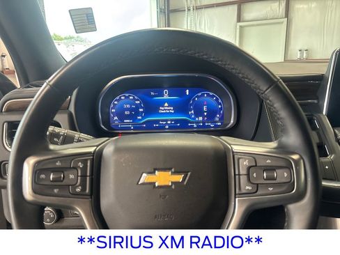 Used 2023 Chevrolet Tahoe Premier AWD/4WD image 13