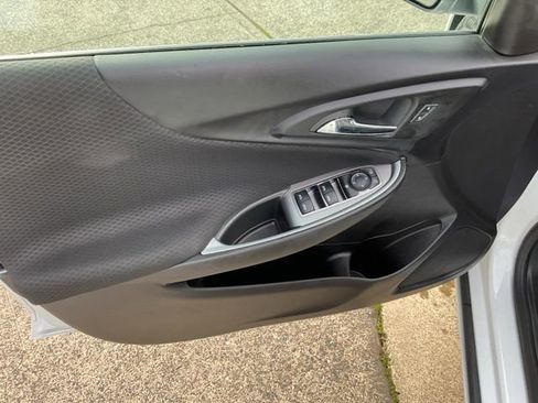 Used 2024 Chevrolet Malibu LT image 21