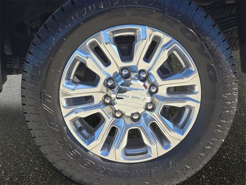 Used 2023 GMC Sierra 3500 Denali image 36