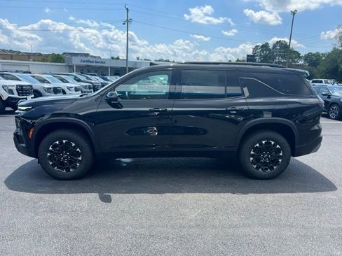 New 2027 Chevrolet Traverse Z71 w/ Driver Confidence Package AWD/4WD image 18